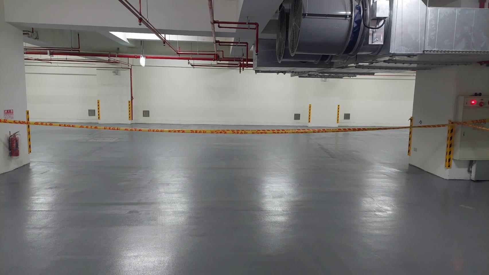 日月光地下停車場